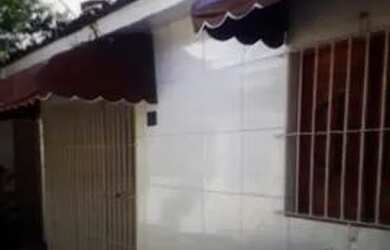 Imagem: A casa em condomínio possui 2 Dormitórios, 1 Banheiro, 1 Vaga