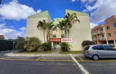 Imagem: O apartamento possui 3 Dormitórios, 1 Banheiro, 1 Vaga na garagem