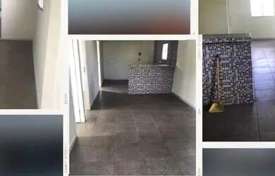 Imagem: A casa possui 3 Dormitórios, 1 Banheiro e está localizado