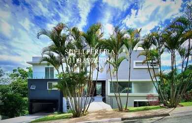 Imagem: A casa em condomínio possui 4 Dormitórios, 5 Banheiros, 5