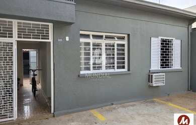 Imagem: O depósito possui 3 Vagas na garagem, 110m² de Área e está