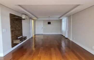 Imagem: O apartamento possui 3 Dormitórios, 3 Banheiros, 1 Vaga na