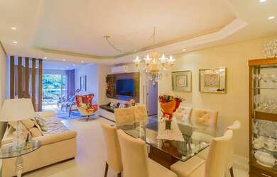 Imagem: O apartamento possui 3 Dormitórios, 2 Banheiros, 1 Vaga na