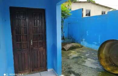 Imagem: A casa possui 2 Dormitórios, 2 Banheiros, 1 Vaga na garagem