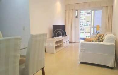 Imagem: O apartamento possui 2 Dormitórios, 2 Banheiros, 2 Vagas na