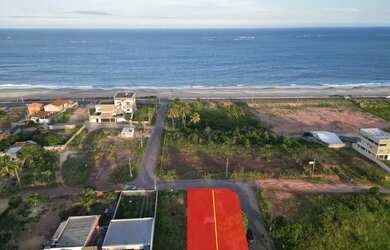 Imagem: O terreno possui 10-0m² de Área e está localizado em Meaípe