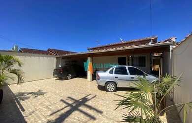 Imagem: A casa possui 2 Dormitórios, 1 Banheiro, 110m² de Área e