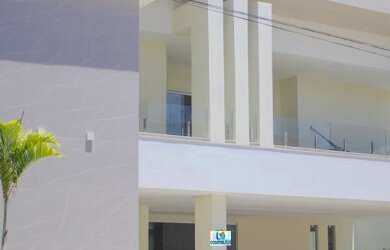 Imagem: A casa em condomínio possui 5 Dormitórios, 5 Banheiros, 4