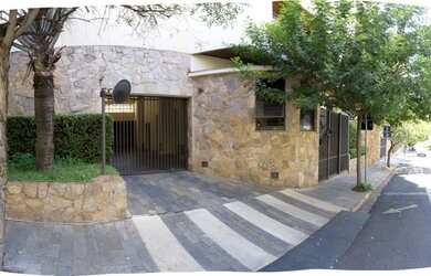 Imagem: O apartamento possui 4 Dormitórios, 4 Banheiros, 2 Vagas na