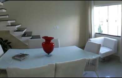 Imagem 5: MARAVILHOSA CASA DE ALTO PADRÃO EM CONDOMÍNIO DE LUXO