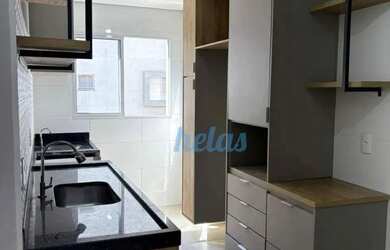 Imagem: O apartamento possui 2 Dormitórios, 1 Banheiro, 1 Vaga na garagem