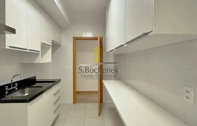 Imagem: O apartamento possui 2 Dormitórios, 3 Banheiros, 2 Vagas na