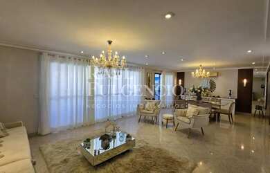 Imagem: O apartamento possui 3 Dormitórios, 3 Banheiros, 2 Vagas na