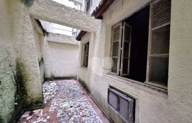 Imagem: O apartamento possui 2 Dormitórios, 1 Banheiro, 78m² de Área