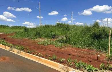 Imagem: O terreno possui 278m² de Área, Imóvel novo e está localizado