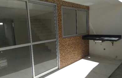 Imagem 9: Casa janga Paulista. Piscina, Churrasqueira, Varandae80m² de Área