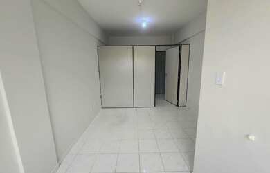 Imagem: O depósito possui 1 Vaga na garagem e 20m² de Área e está