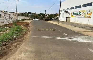 Imagem: O terreno possui 300m² de Área e está localizado em Setor