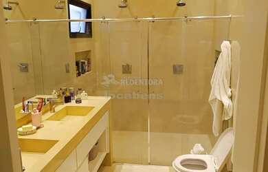 Imagem 8: Casa a venda. Piscina, Guarda roupa, 250m² de Áreae4 Vagas na garagem