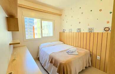 Imagem 14: Apartamento mobiliado e decorado no bairro navegantes com valor de ocasião