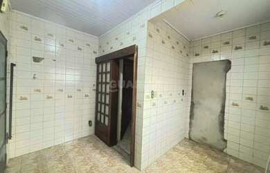 Imagem 4: Casa Residencial com 2 dormitórios, no bairro Sarandi