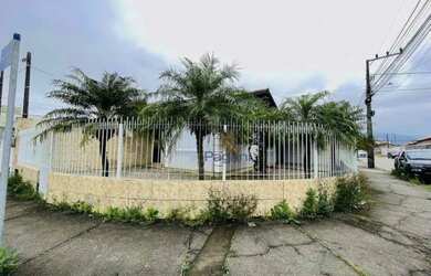 Imagem: A casa possui 2 Dormitórios, 1 Banheiro, 65m² de Área e