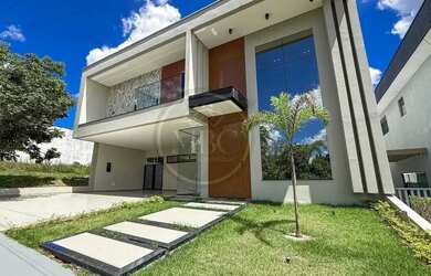 Imagem: A casa em condomínio possui 4 Dormitórios, 5 Banheiros, 4