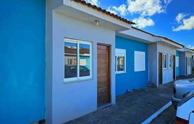 Imagem: A casa em condomínio possui 2 Dormitórios, 1 Banheiro, 1 Vaga