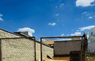 Imagem: O terreno possui 250m² de Área e está localizado em Jardim