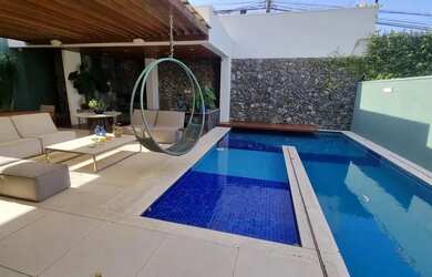 Imagem 9: Casa de alto padrão em condomínio fechado a venda no bairro de Lourdes...