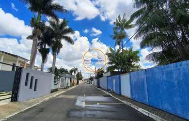 Imagem: A casa em condomínio possui 2 Dormitórios, 3 Banheiros, 5