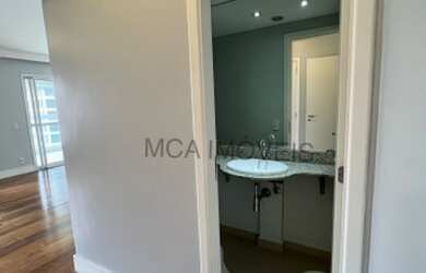 Imagem 6: Apartamento para aluguel e venda possui 210 metros quadrados