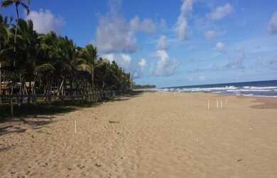 Imagem: A casa em condomínio possui 5 Dormitórios, 4 Banheiros, 5