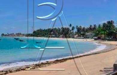 Imagem: A casa em condomínio possui 5 Dormitórios, 5 Banheiros, 2