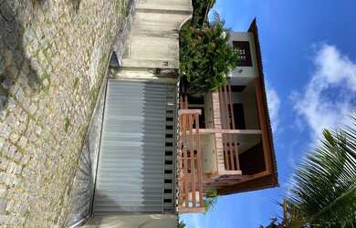 Imagem: A casa possui 5 Dormitórios, 5 Banheiros, 400m² de Área