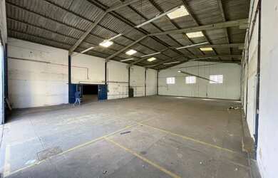 Imagem 1: Galpão/Depósito/Armazém para aluguel tem 550 metros quadrados em Vila...