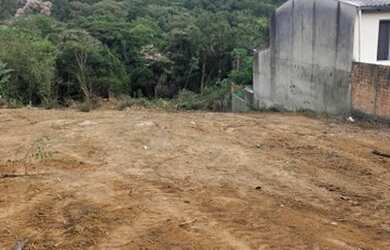 Imagem 9: Terreno limpo sem arvore com 2350 em Agronomia , 30 metros de frente por...