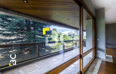 Imagem 14: BC Imóveis vende luxuoso apartamento 1 por andar alto padrão, com 4...