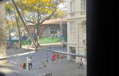 Imagem 2: Copacabana rua nobre junto ao mar