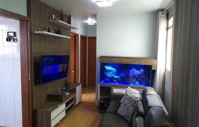 Imagem: O apartamento possui 3 Dormitórios, 1 Banheiro, 1 Vaga na garagem