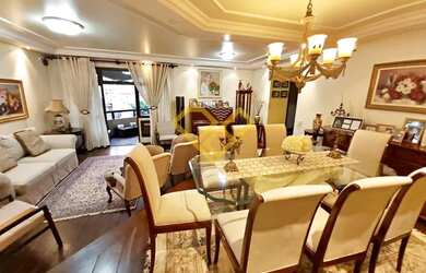 Imagem: O apartamento possui 4 Dormitórios, 5 Banheiros, 2 Vagas na