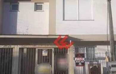 Imagem: A casa possui 2 Dormitórios, 1 Banheiro, 1 Vaga na garagem