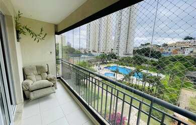 Imagem: O apartamento possui 3 Dormitórios, 2 Banheiros, 2 Vagas na