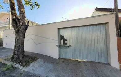 Imagem: A casa possui 2 Dormitórios, 2 Banheiros, 5 Vagas na garagem