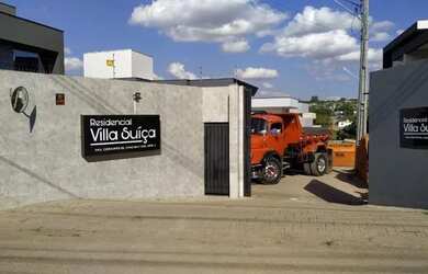 Imagem: A casa em condomínio possui 3 Dormitórios, 4 Banheiros e 2