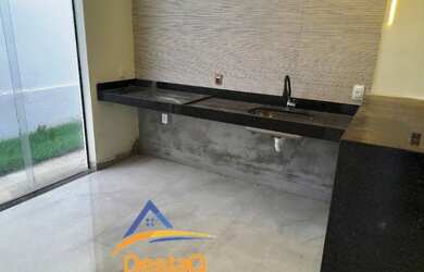 Imagem 5: CASA BAIRRO VISÃO. 90m² de Área, 2 Vagas na garageme3 Dormitórios