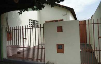 Imagem: A casa possui 1 Dormitório, 1 Banheiro, 56m² de Área e está