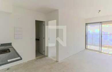 Imagem: O apartamento possui 1 Dormitório, 1 Banheiro, 1 Vaga na garagem