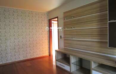 Imagem: O apartamento possui 3 Dormitórios, 1 Banheiro, 2 Vagas na