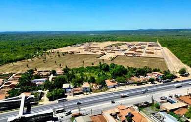 Imagem: O terreno possui 150m² de Área e está localizado em Itaitinga